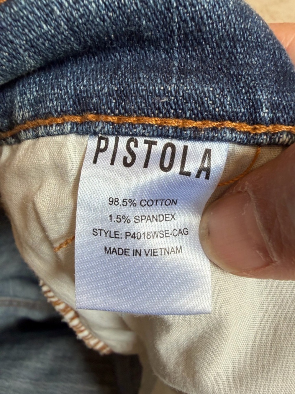 Pistola Denim Frayed Raw Hem Women's Shorts 2” Medium Wash Blue Size 29 Festival - Picture 5 of 6